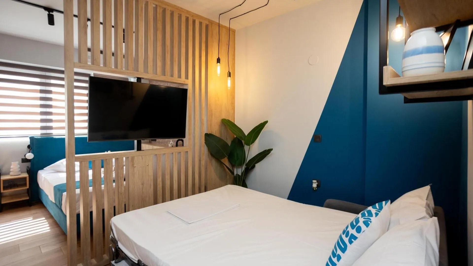 Valaoritou 3 Luxury Rooms Thessaloniki 0*,  Greece